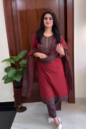 Maroon Printed Three Piece Kurta Set