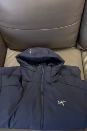 Midnight Navy Insulated Hooded Puffer Jacket